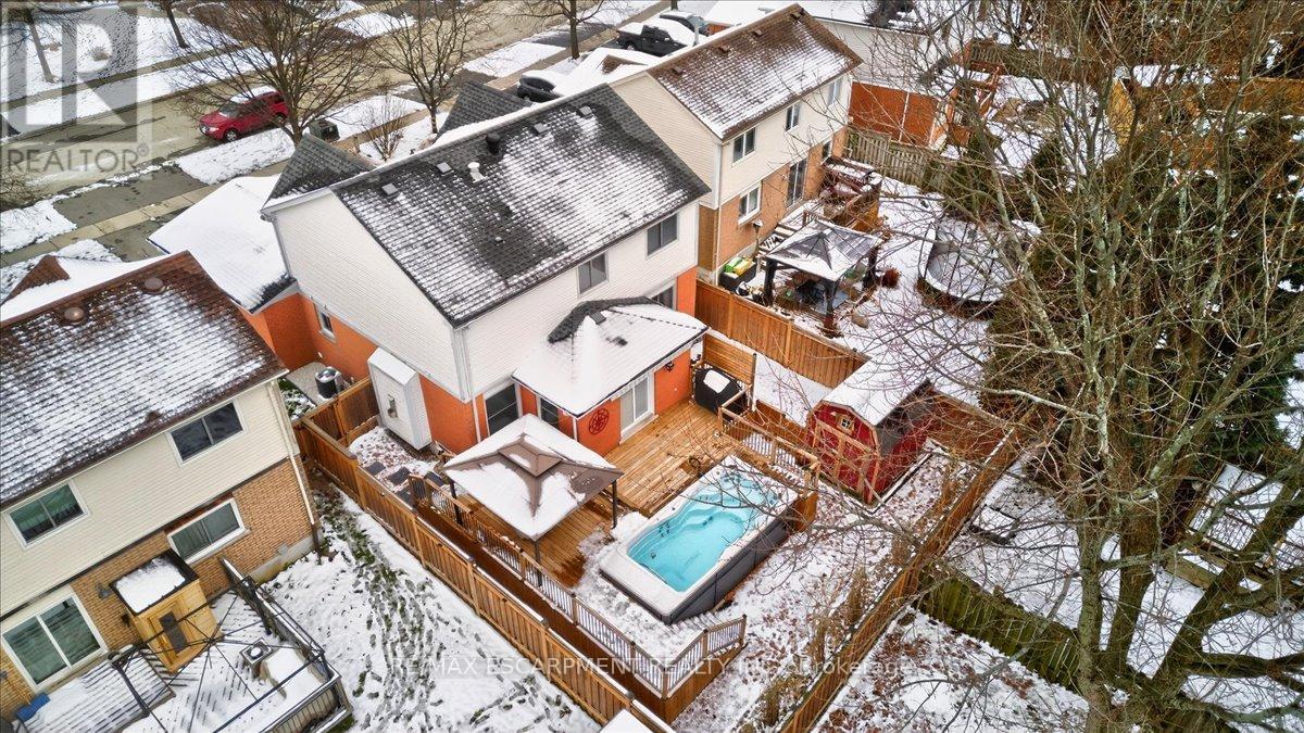 71 Royaledge Way, Hamilton, ON - Photo Showing Other Room