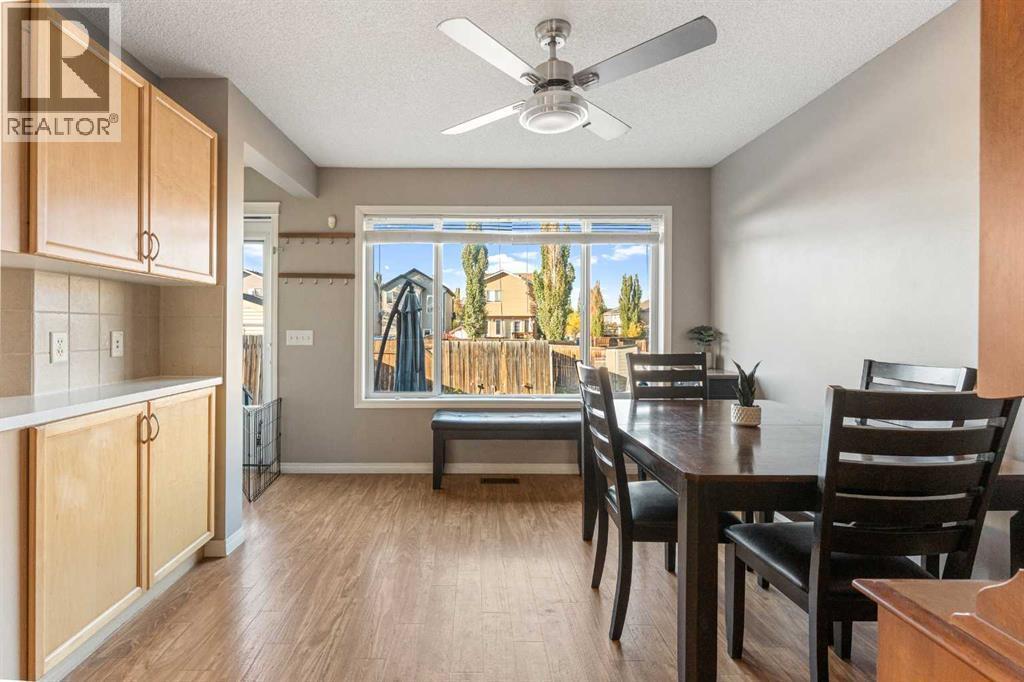 133 Auburn Bay View Se, Calgary, AB - Indoor Photo Showing Dining Room