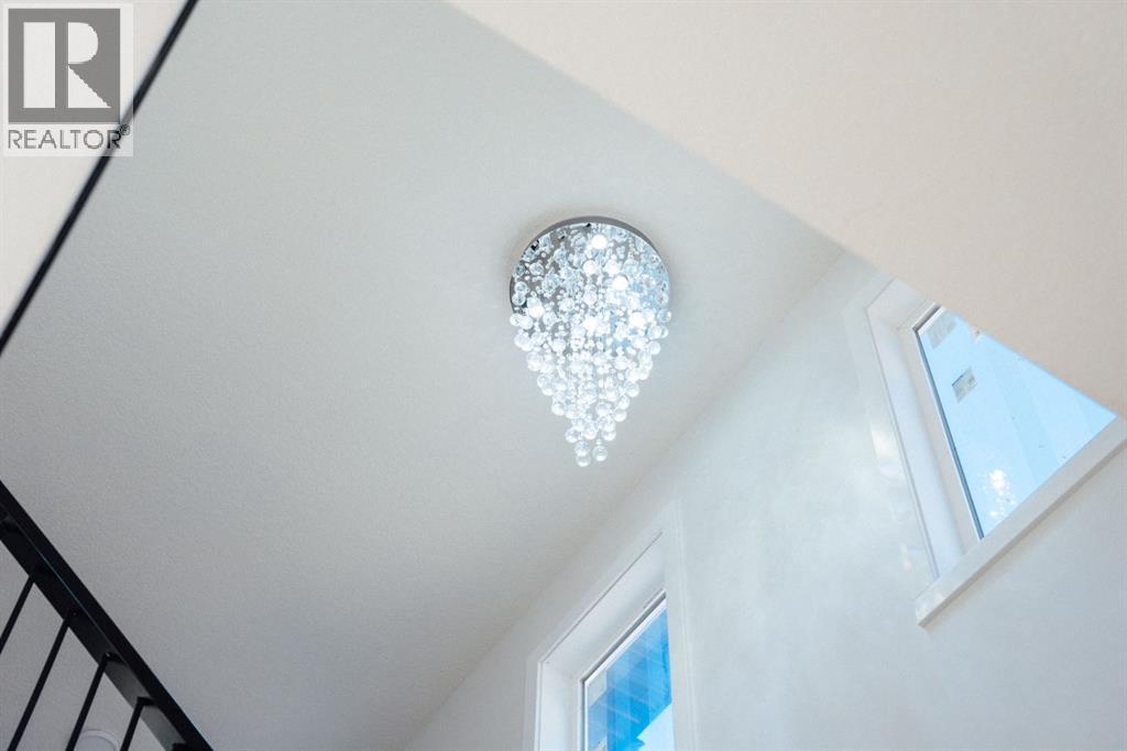 1975 Mccaskill Drive, Crossfield, AB - Indoor Photo Showing Other Room