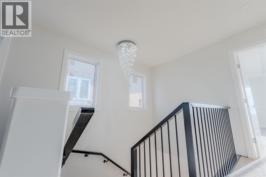 1975 Mccaskill Drive, Crossfield, AB - Indoor Photo Showing Other Room