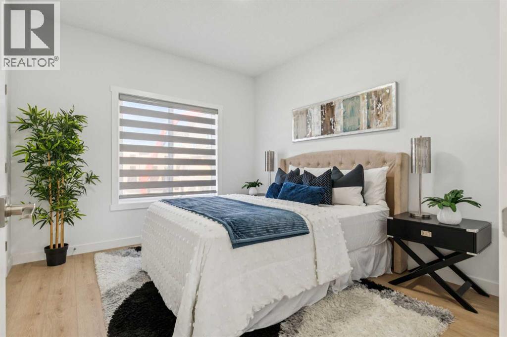 205, 95 Saddlecrest Circle Ne, Calgary, AB - Indoor Photo Showing Bedroom