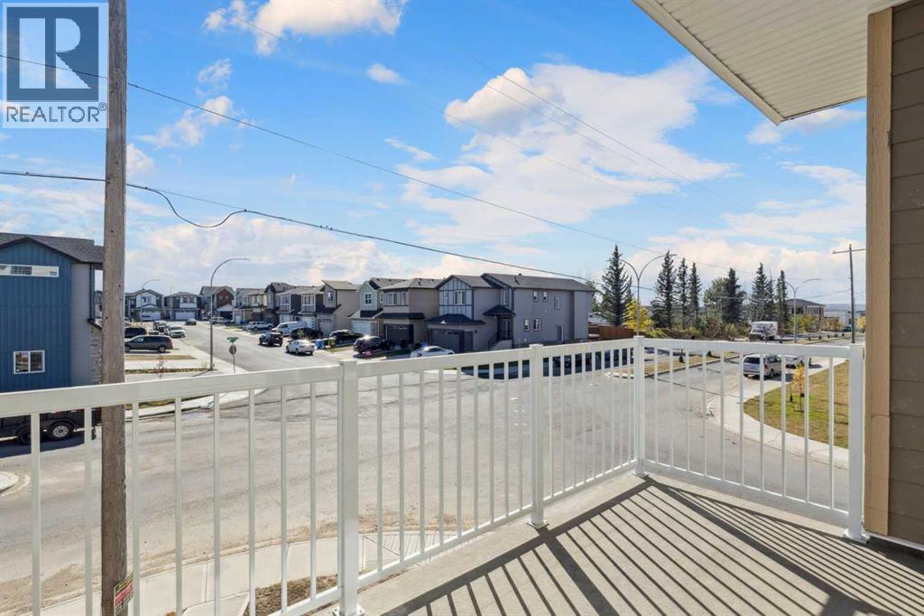 205, 95 Saddlecrest Circle Ne, Calgary, AB - Outdoor