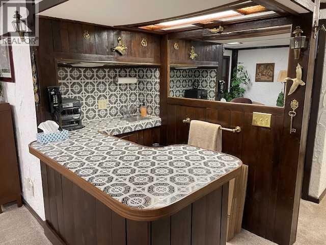 Bar with water - 6311 Pineridge Road Ne, Calgary, AB - Indoor