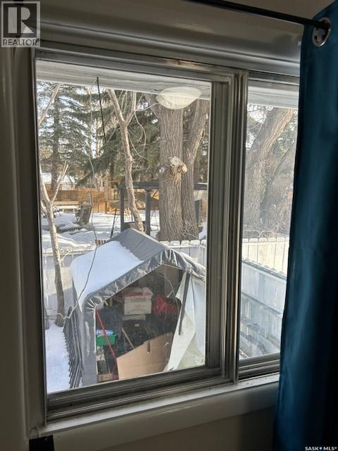 A And B 402 Ash Street E, Saskatoon, SK - Indoor Photo Showing Other Room