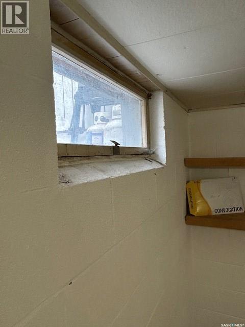 A And B 402 Ash Street E, Saskatoon, SK - Indoor Photo Showing Other Room