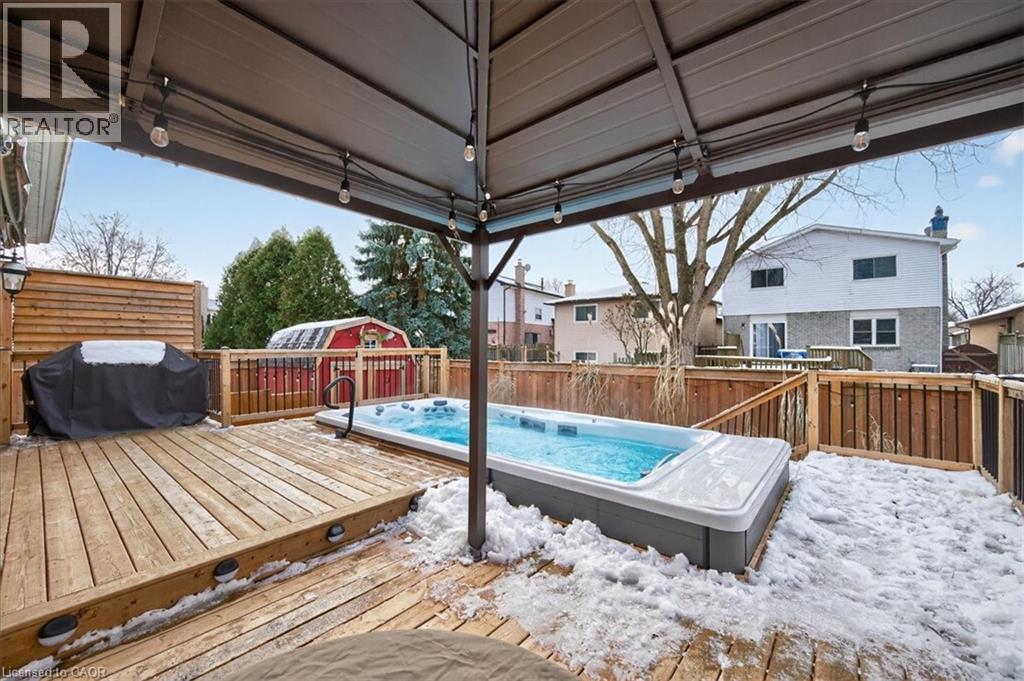 71 Royaledge Way, Hamilton, ON - Outdoor With Above Ground Pool With Deck Patio Veranda With Exterior