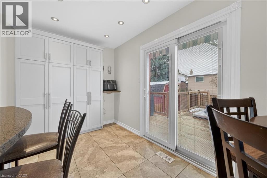 71 Royaledge Way, Hamilton, ON - Indoor