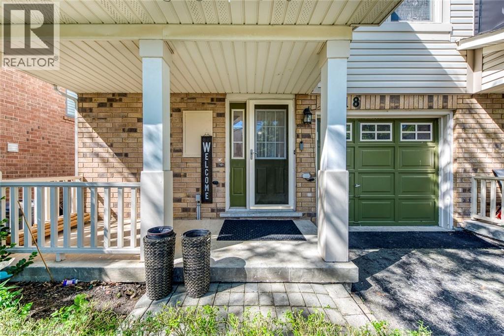 2218 Shadetree Avenue, Burlington, ON - Outdoor