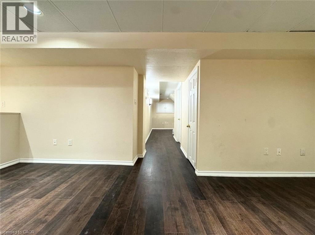 2218 Shadetree Avenue, Burlington, ON - Indoor Photo Showing Other Room