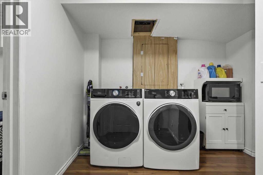 78 Templeson Crescent Ne, Calgary, AB - Indoor Photo Showing Laundry Room