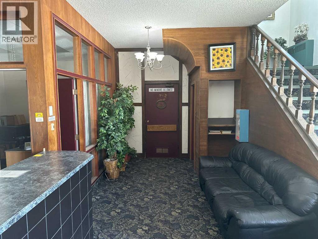 5011 50 Street, Barrhead, AB