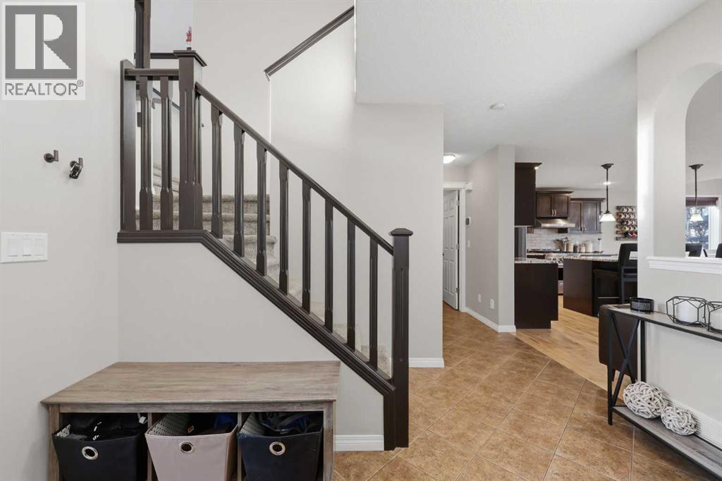 307 Valley Crest Court Nw, Calgary, AB - Indoor Photo Showing Other Room