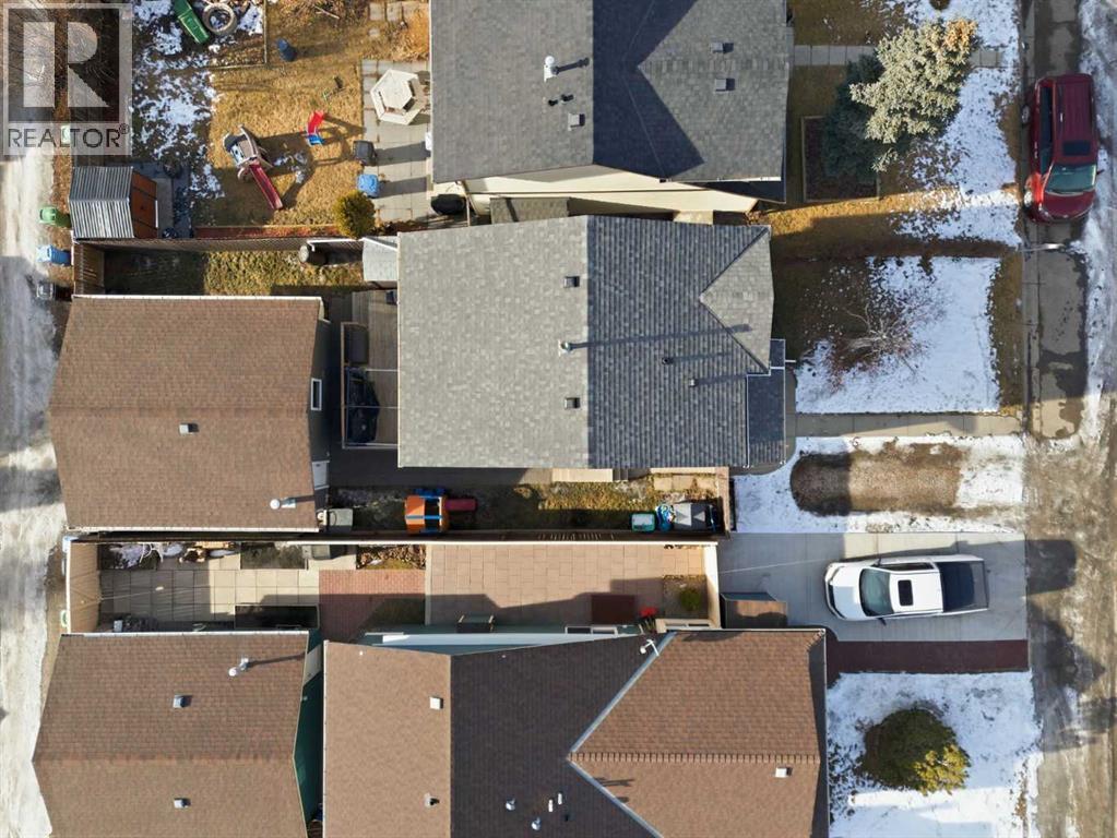 96 Abberfield Crescent Ne, Calgary, AB - Outdoor