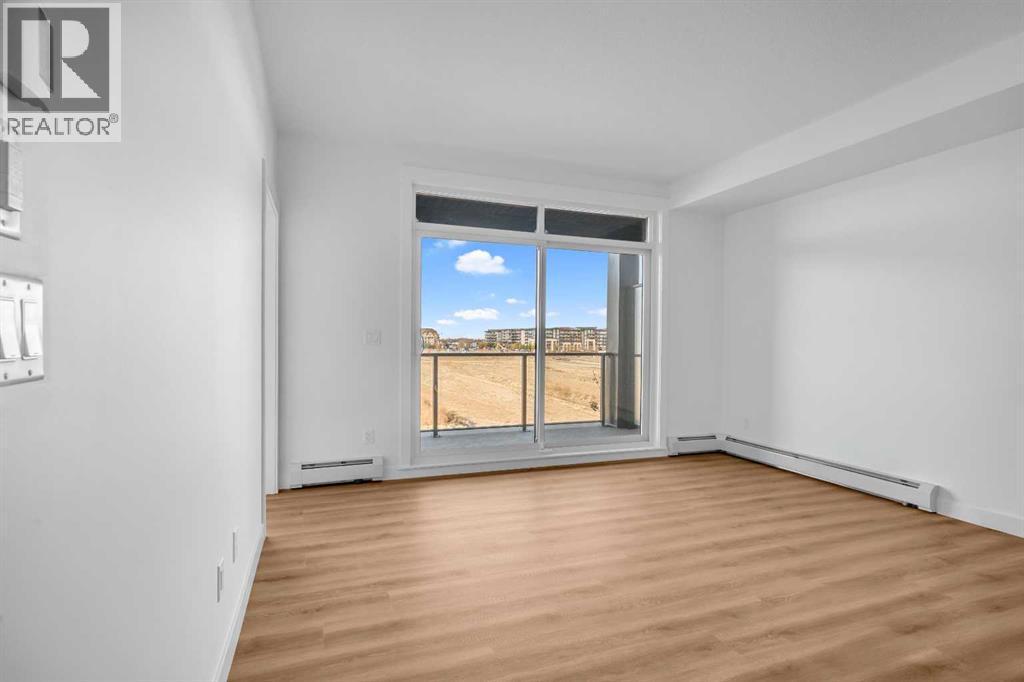 7209, 1802 Mahogany Boulevard, Calgary, AB - Indoor Photo Showing Other Room