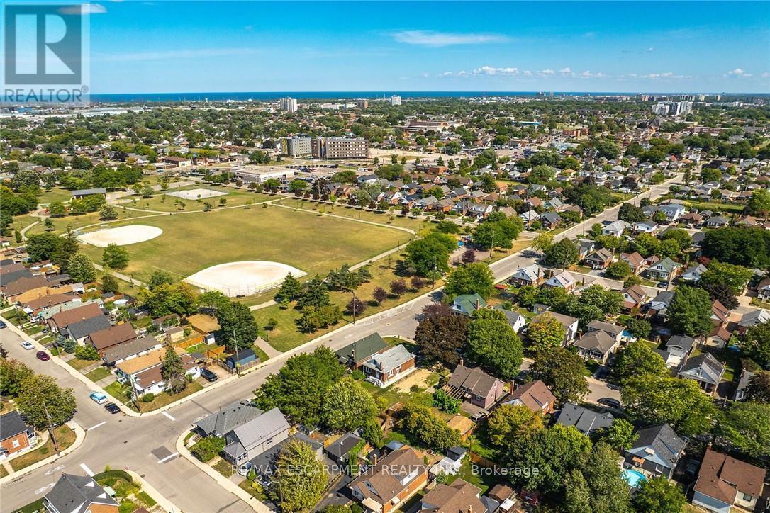 126 Auburn Avenue, Hamilton, ON - Outdoor With View