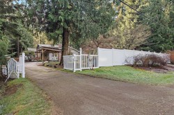 1116 Cheeke Rd Cobble Hill, BC V0R 1L4