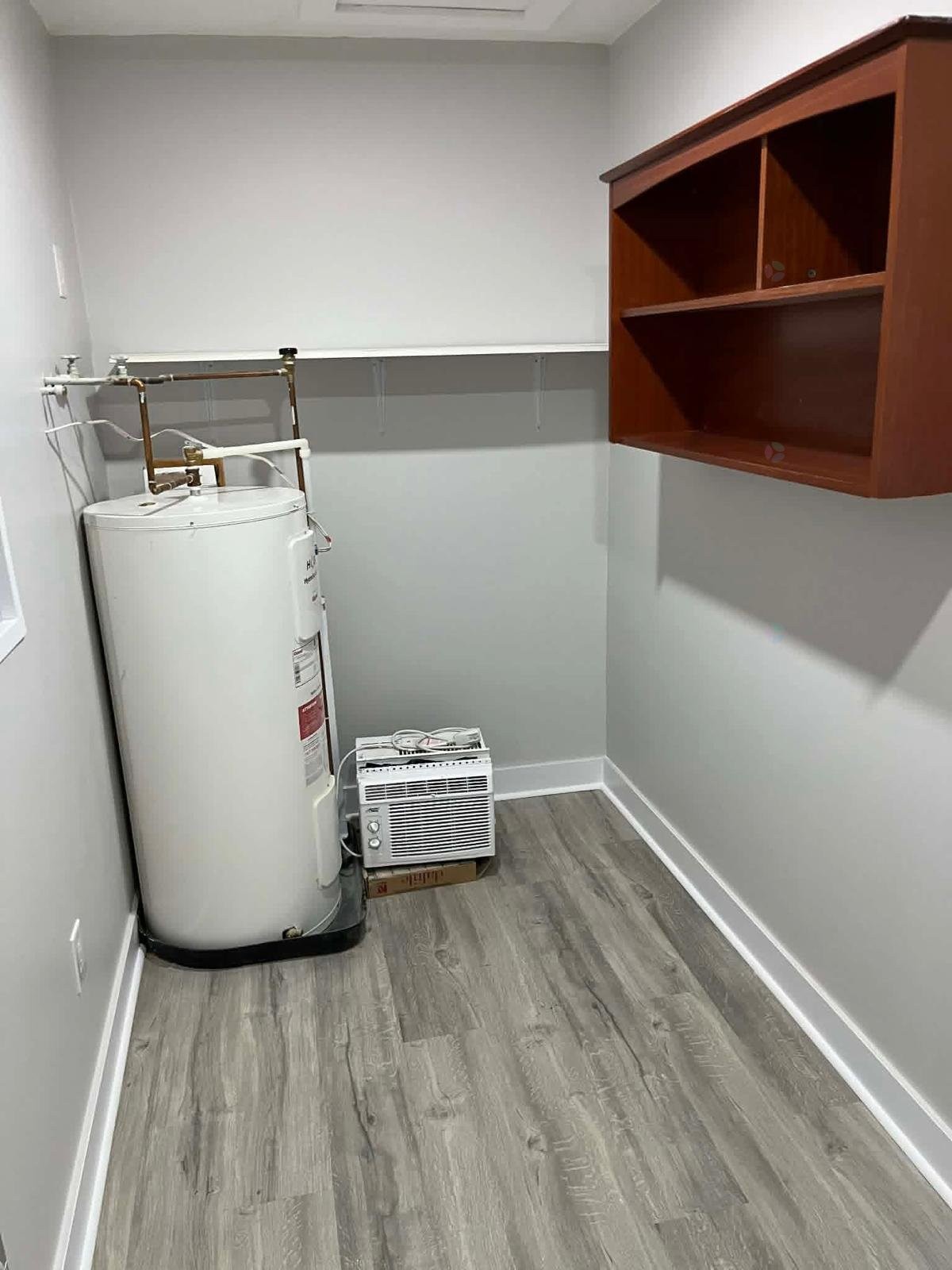 Storage - 202-293 Rue De Montmartre, Saint-Jean-Sur-Richelieu, QC - Indoor