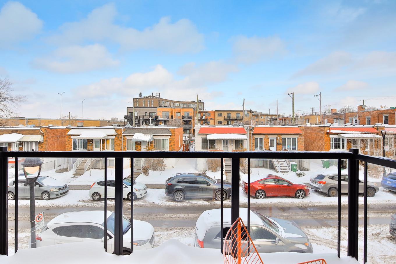 Balcony - 8136 Rue Chabot, Montréal (Villeray/Saint-Michel/Parc-Extension), QC - Outdoor With View