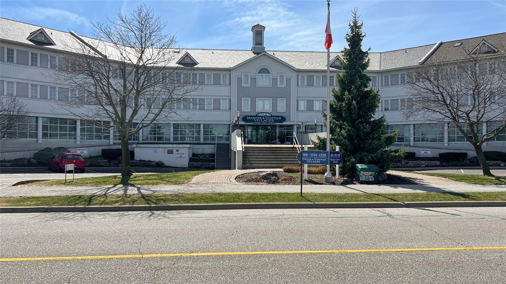 M-212-1520 Venetian Boulevard, Point Edward, ON