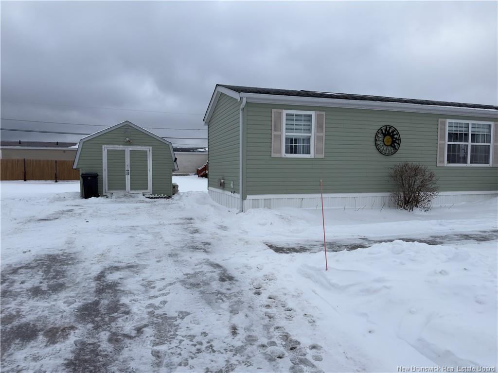 82 Canaan St, Dieppe, NB