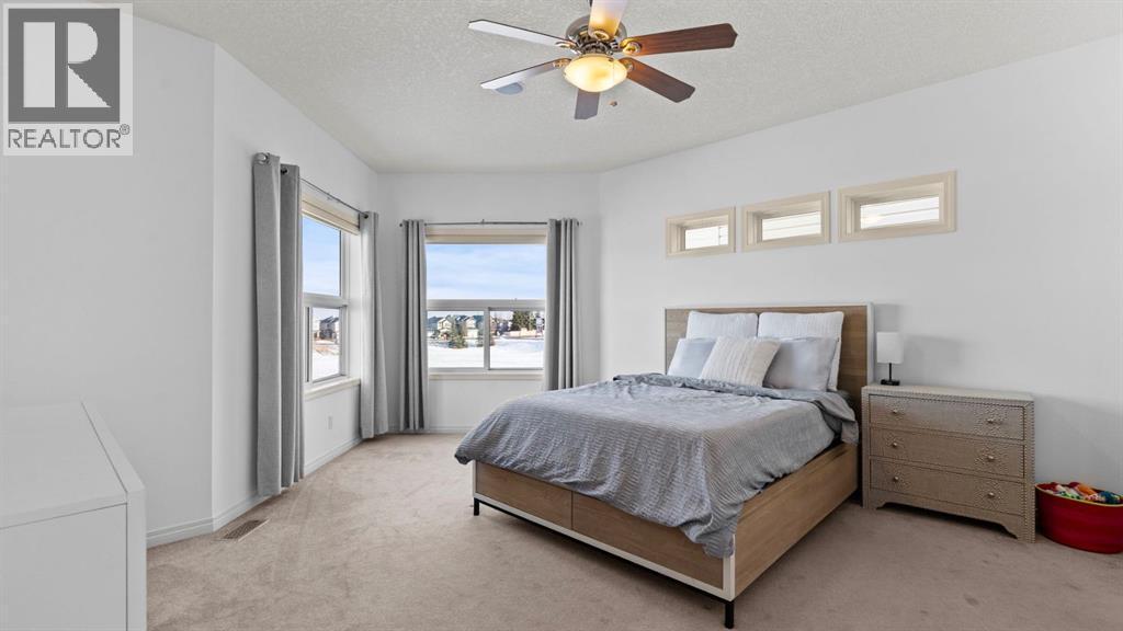 166 Bridlecrest Boulevard Sw, Calgary, AB - Indoor Photo Showing Bedroom