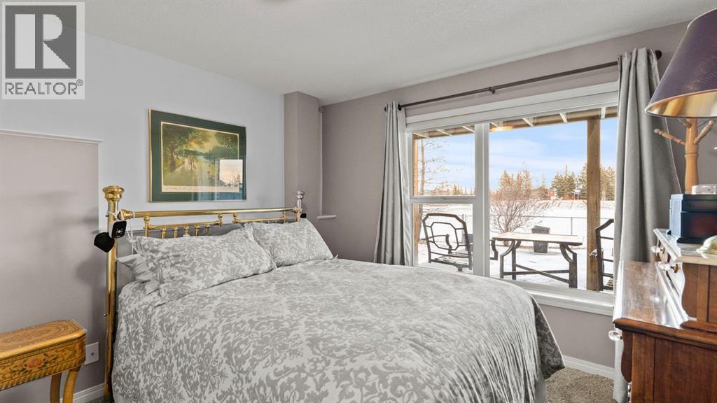 166 Bridlecrest Boulevard Sw, Calgary, AB - Indoor Photo Showing Bedroom