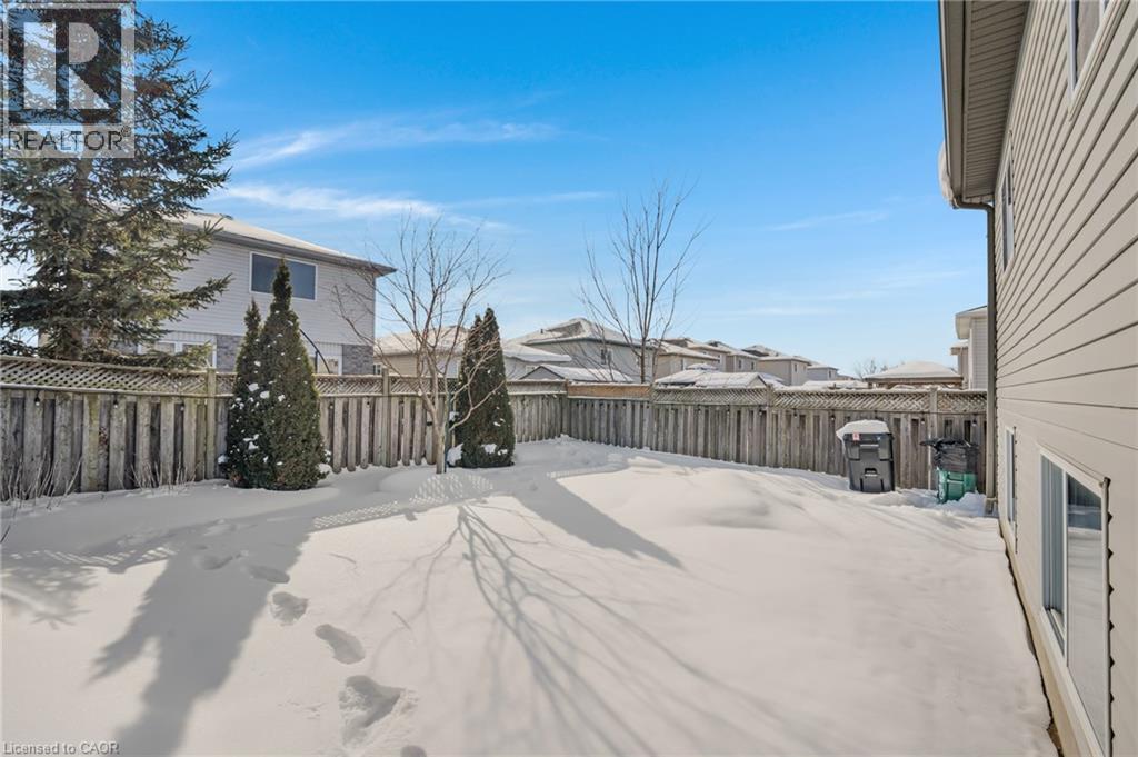 640 Langlaw Drive, Cambridge, ON - Outdoor