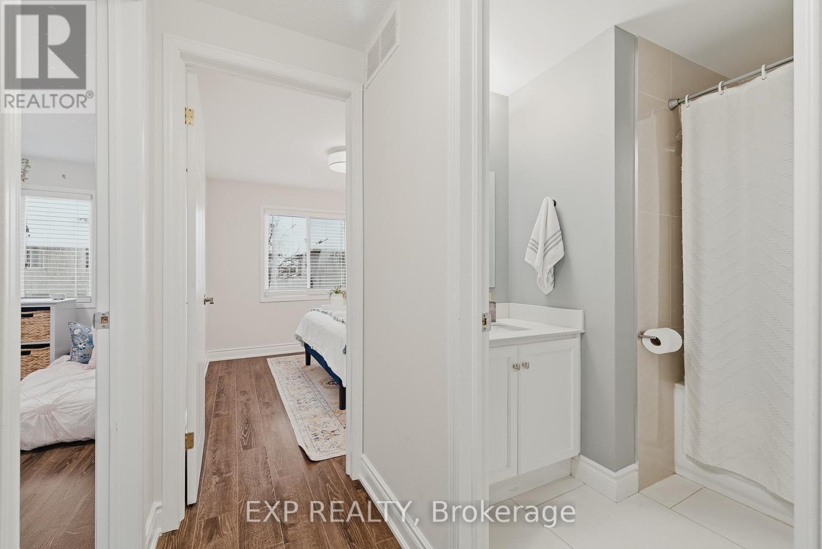 279 Highbrook Crescent, Kitchener, ON - Indoor