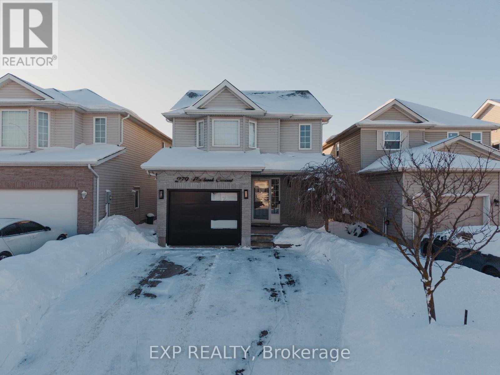 279 Highbrook Crescent, Kitchener, ON - Outdoor With Facade