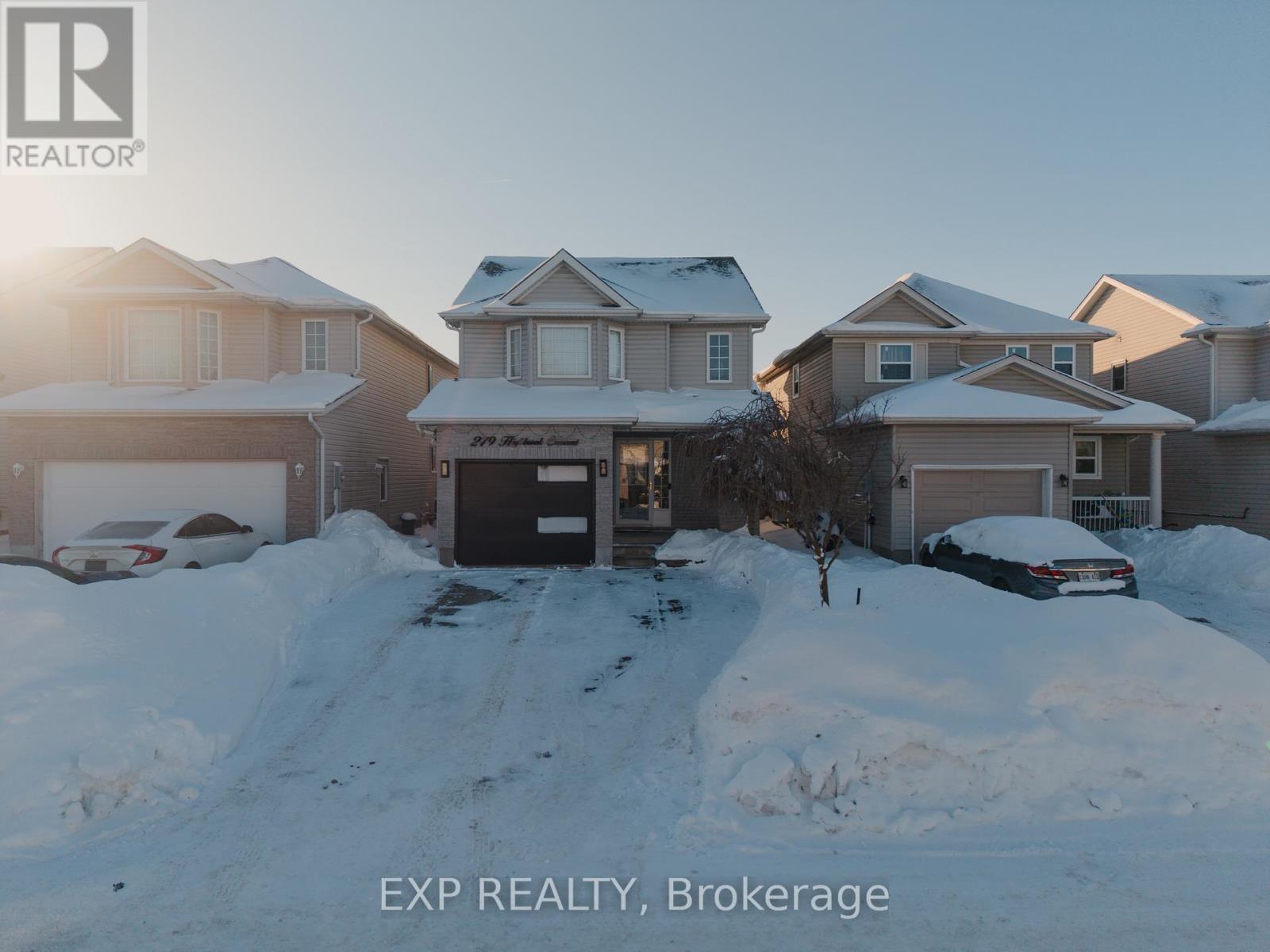 279 Highbrook Crescent, Kitchener, ON - Outdoor With Facade