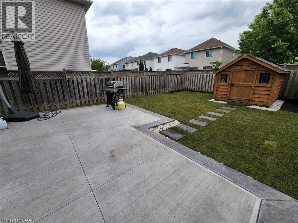 279 Highbrook Crescent, Kitchener, ON - Outdoor