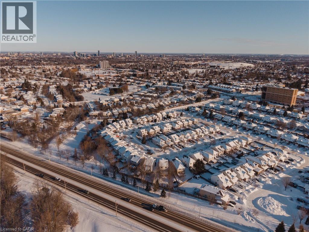 279 Highbrook Crescent, Kitchener, ON - Outdoor With View