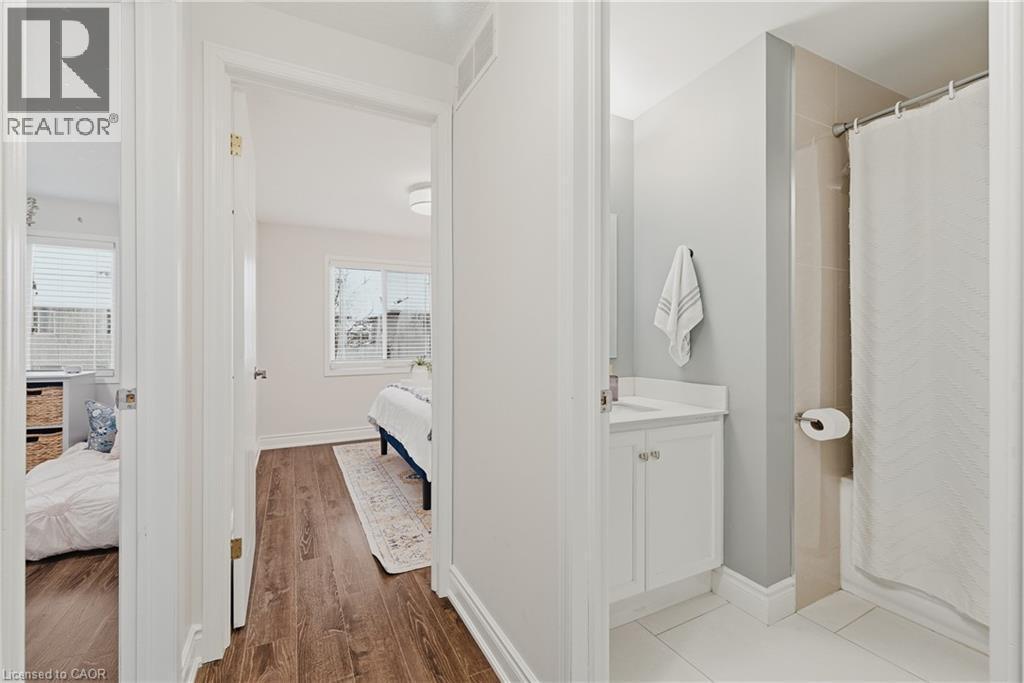 279 Highbrook Crescent, Kitchener, ON - Indoor