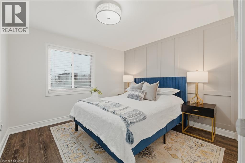 279 Highbrook Crescent, Kitchener, ON - Indoor Photo Showing Bedroom
