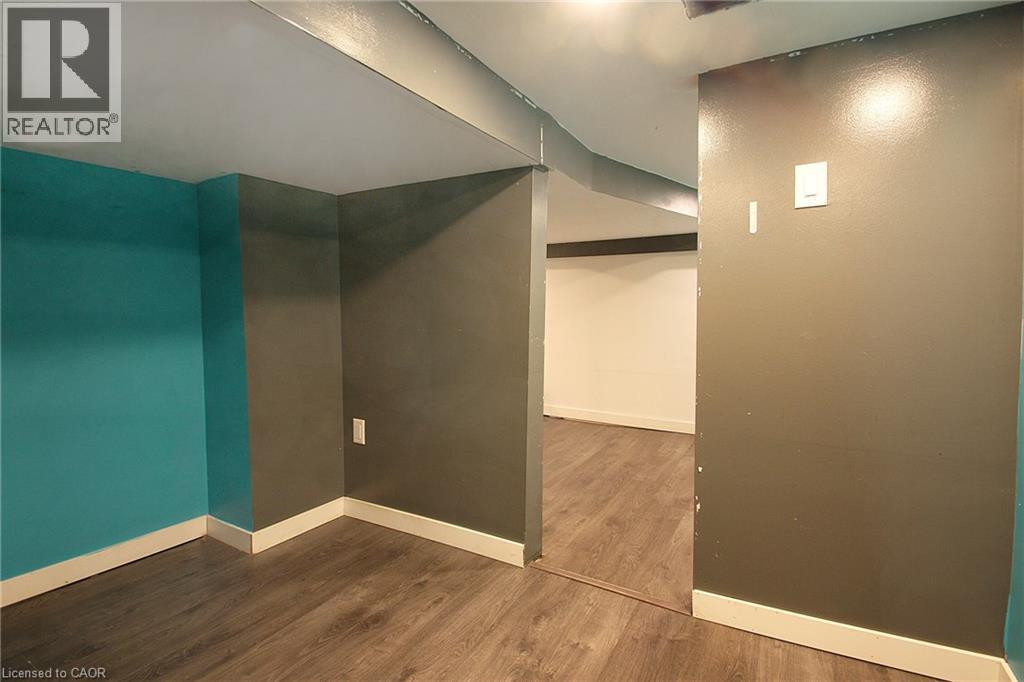 129 Hillyard Street, Hamilton, ON - Indoor Photo Showing Other Room