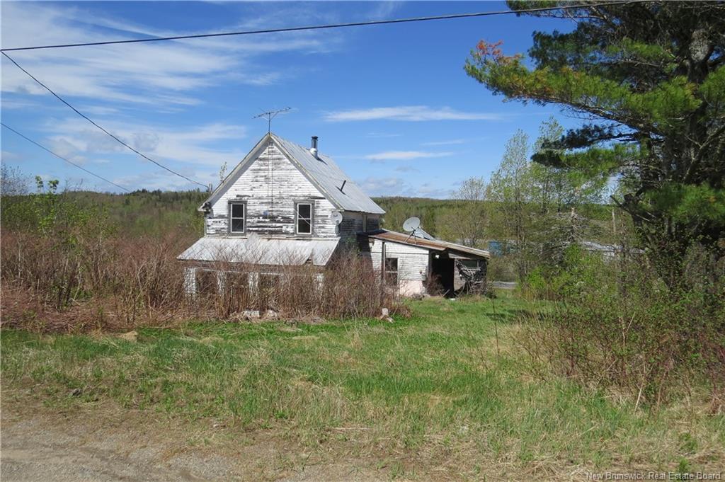 29 2Nd Ave, Napadogan, NB