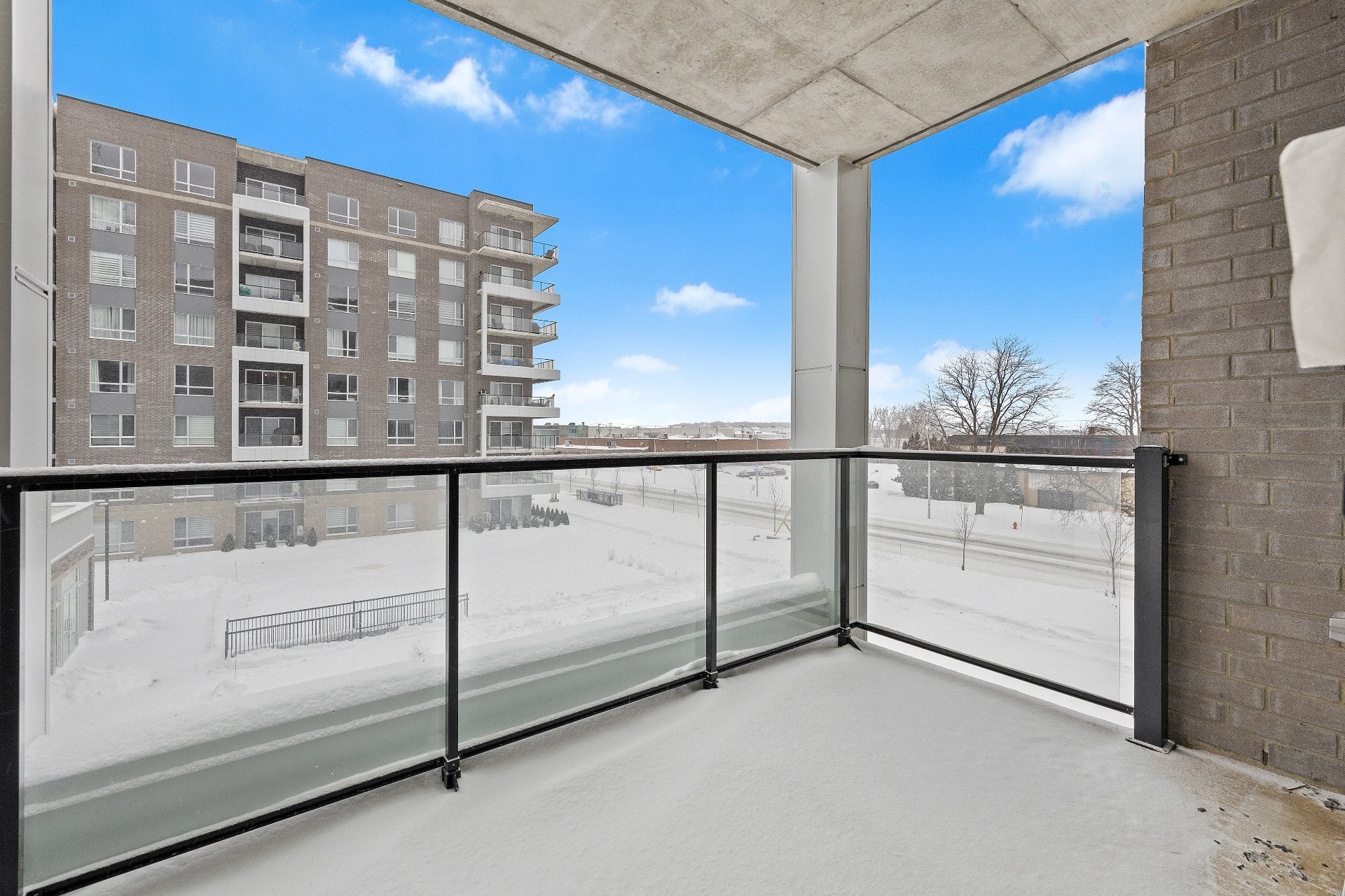 Balcony - 407-244 Boul. Hymus, Pointe-Claire, QC - Outdoor With Exterior