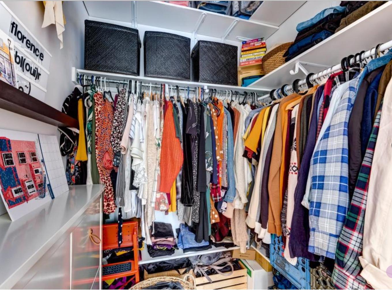 Walk-in closet - 109-2500 Rue Dandurand, Montréal (Rosemont/La Petite-Patrie), QC - Indoor With Storage