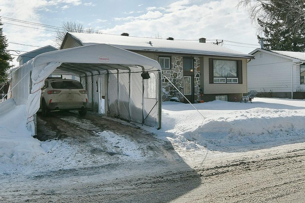 Frontage - 3950 Rue Nathalie, Laval (Fabreville), QC - Outdoor