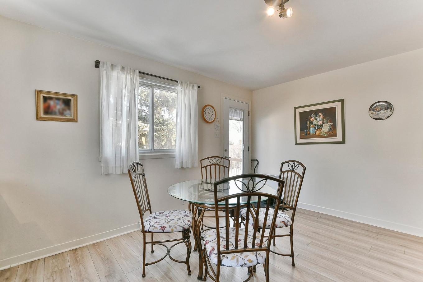Kitchen - 3950 Rue Nathalie, Laval (Fabreville), QC - Indoor Photo Showing Dining Room