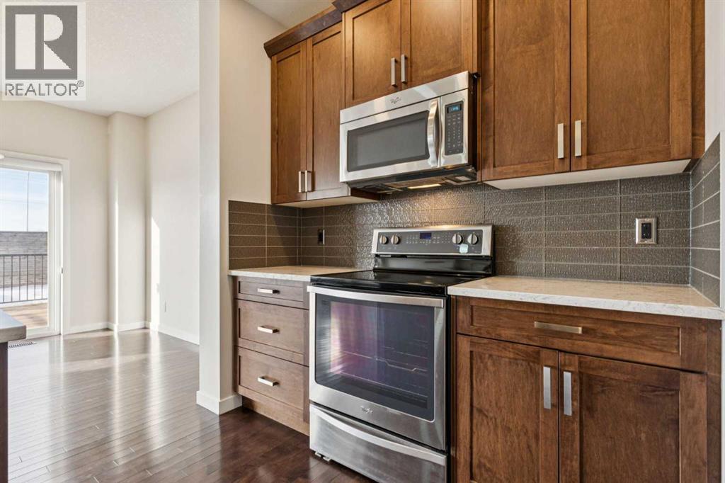 116 Walden Parade Se, Calgary, AB - Indoor Photo Showing Kitchen