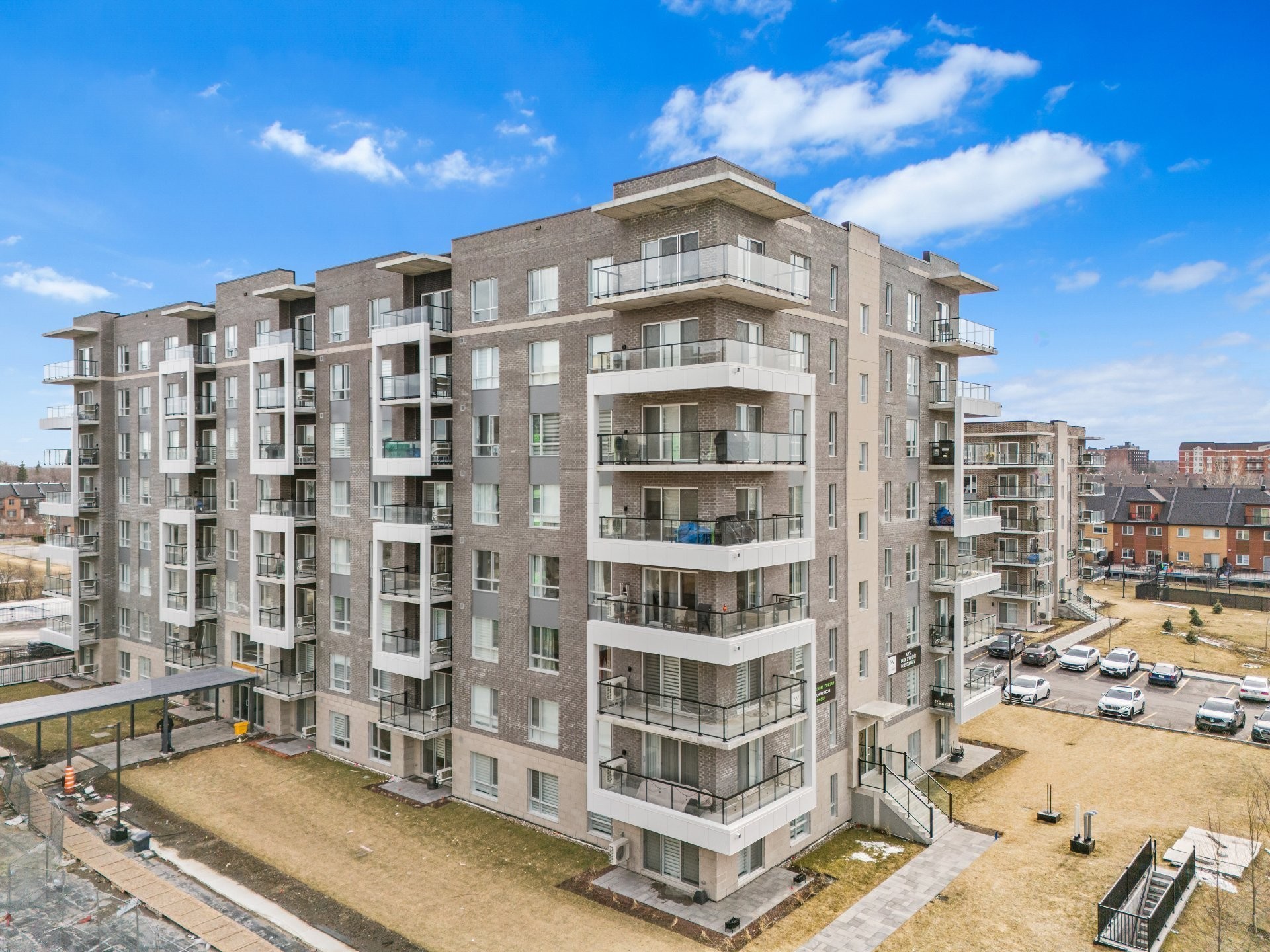 Front of Structure - 810-244 Boul. Hymus, Pointe-Claire, QC - Outdoor With Facade