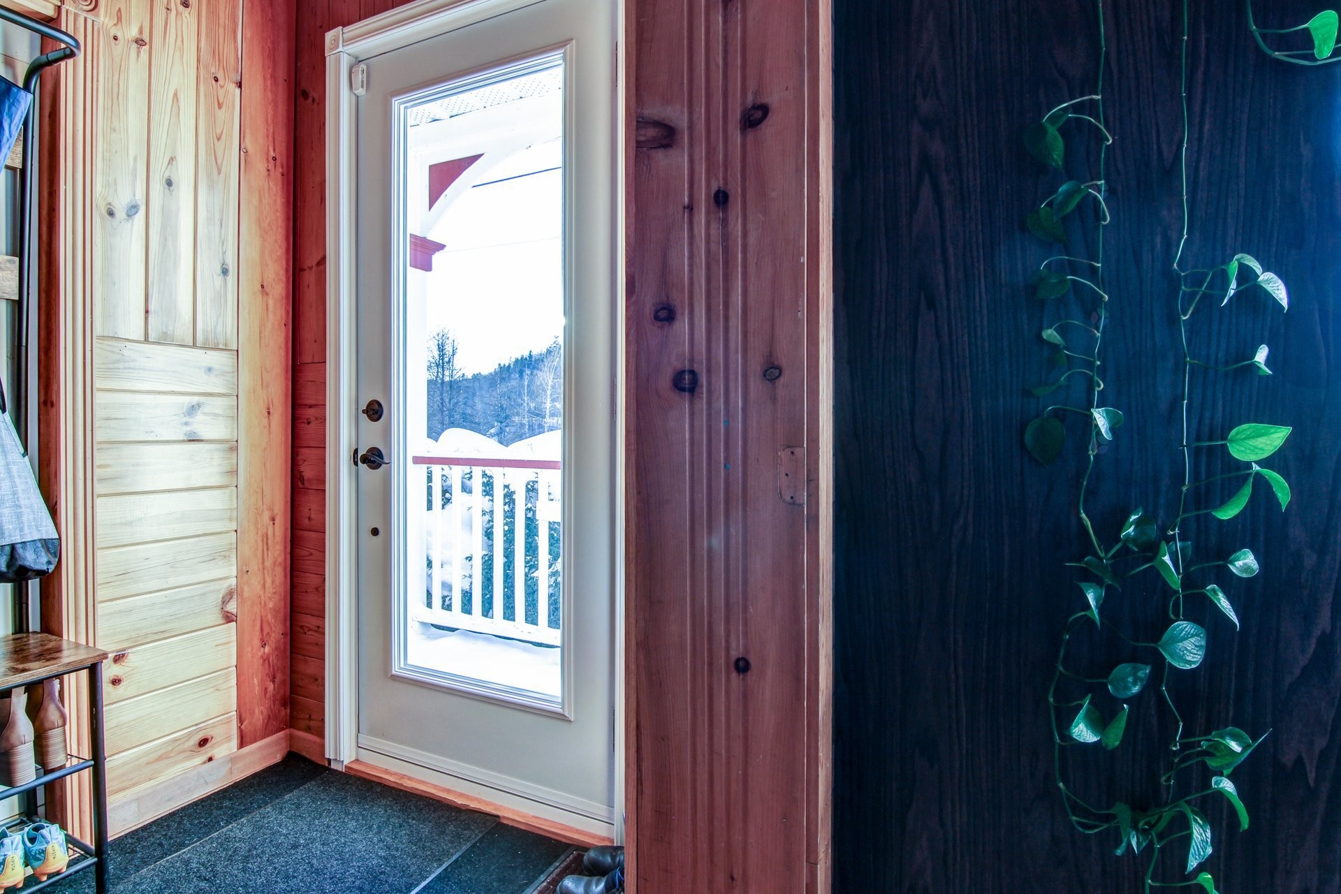 Hall d'entrée/Vestibule - 3992 Rue Ste-Jeanne-D'Arc, Saguenay (Jonquière), QC - Indoor Photo Showing Other Room