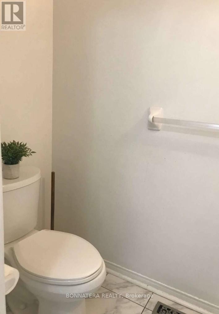 5359 Bullrush Drive, Mississauga, ON - Indoor Photo Showing Bathroom