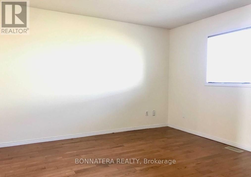 5359 Bullrush Drive, Mississauga, ON - Indoor Photo Showing Other Room