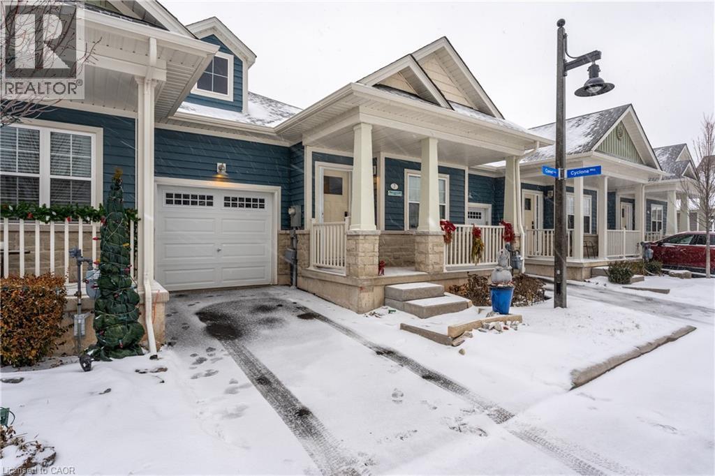 7 Comet Lane, Crystal Beach, ON - Outdoor With Facade