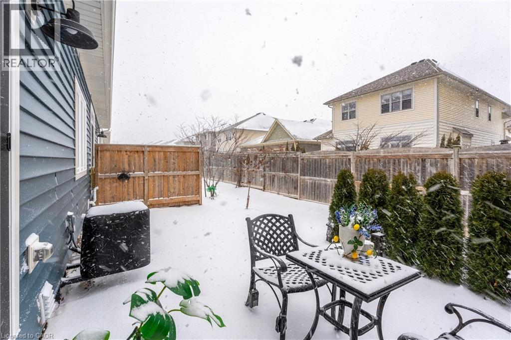 7 Comet Lane, Crystal Beach, ON - Outdoor With Exterior