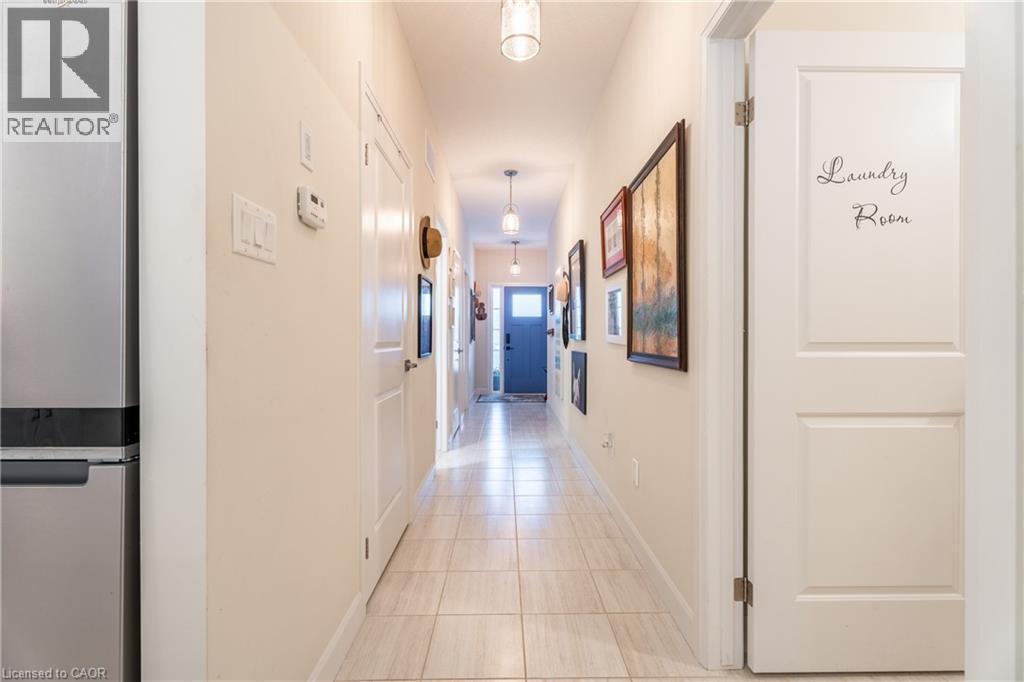 7 Comet Lane, Crystal Beach, ON - Indoor Photo Showing Other Room