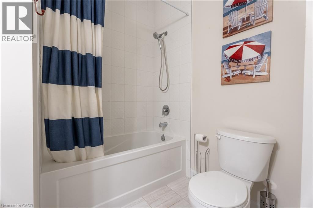 7 Comet Lane, Crystal Beach, ON - Indoor Photo Showing Bathroom