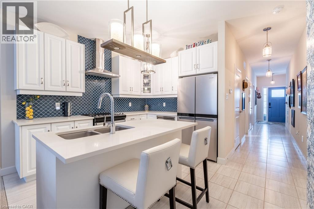 7 Comet Lane, Crystal Beach, ON - Indoor Photo Showing Kitchen With Double Sink